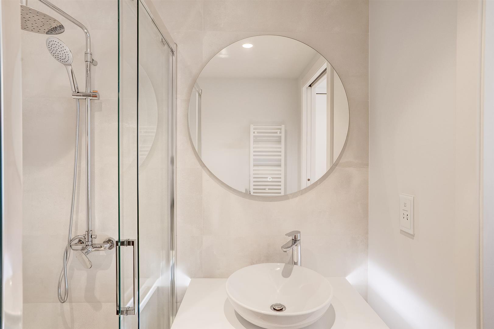 Image of House - 4 Bedrooms - 2 Bathrooms for Sale in North Gorge-Gibraltar, Image 18